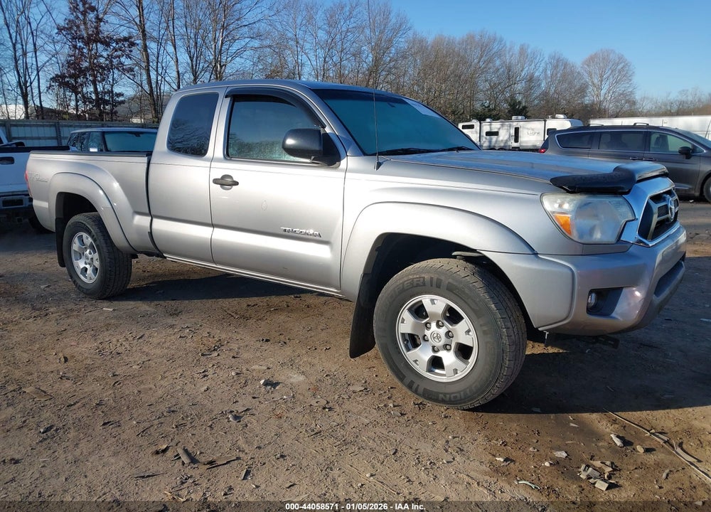 2014 TOYOTA TACOMA VIN: 5TFUX4EN3EX028110
