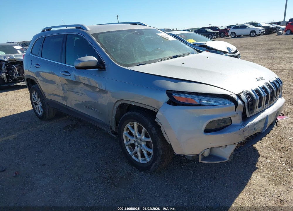 2015 JEEP CHEROKEE LATITUDE VIN: 1C4PJMCS3FW571777