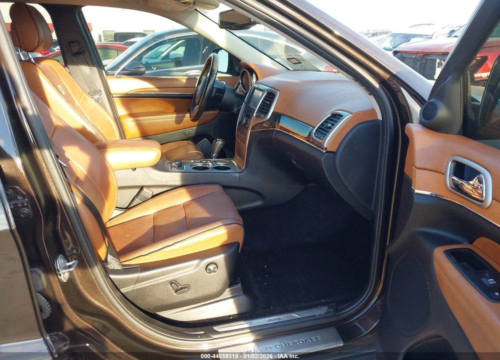 2011 JEEP GRAND CHEROKEE OVERLAND VIN: 1J4RR6GG8BC632856