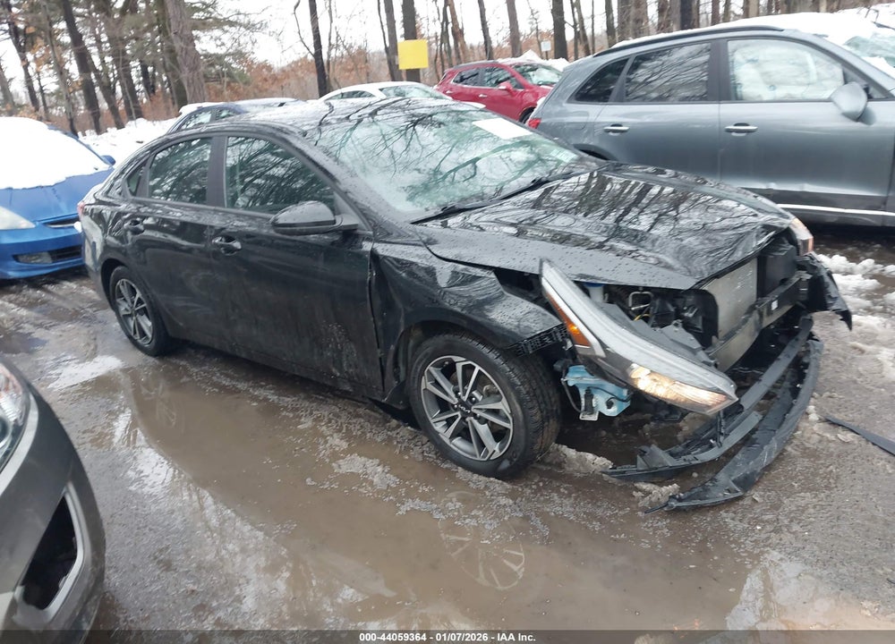 2022 KIA FORTE LXS VIN: 3KPF24AD7NE426120