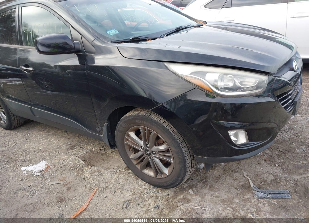 2014 HYUNDAI TUCSON SE VIN: KM8JUCAG4EU798536
