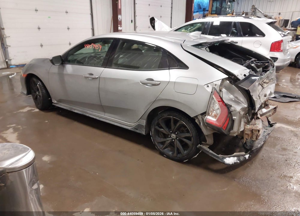 2018 HONDA CIVIC SPORT VIN: SHHFK7G43JU204797