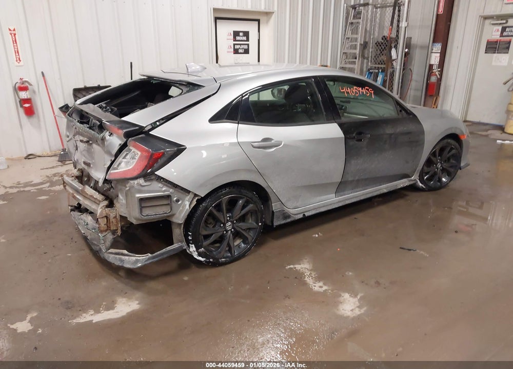 2018 HONDA CIVIC SPORT VIN: SHHFK7G43JU204797