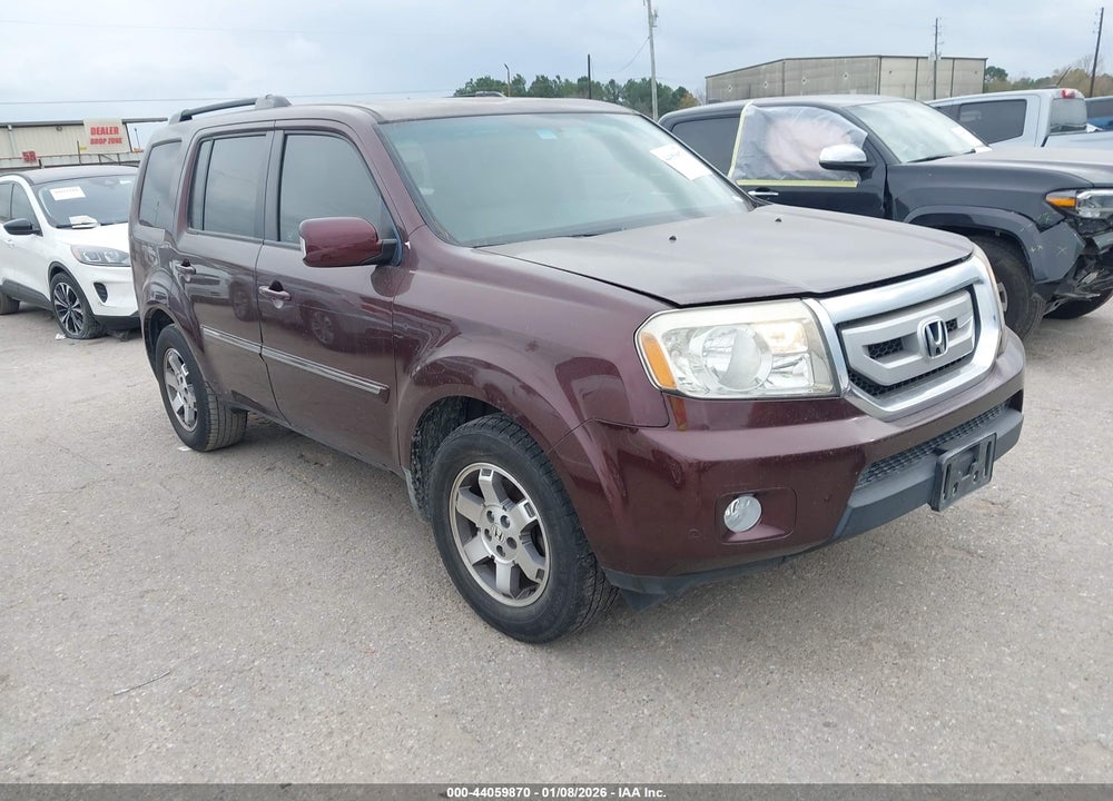2010 HONDA PILOT TOURING VIN: 5FNYF3H95AB010435