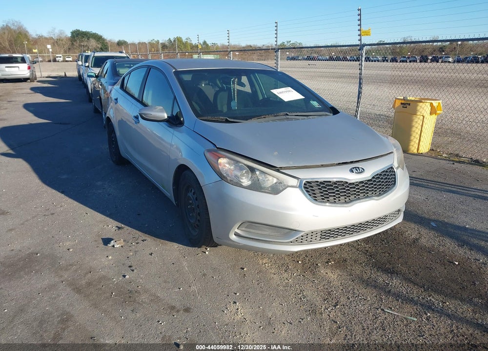 2015 KIA FORTE LX VIN: KNAFX4A60F5330469