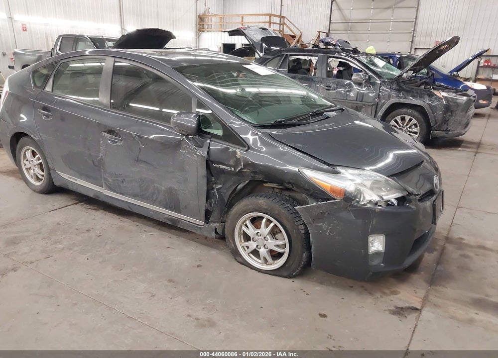 2011 TOYOTA PRIUS THREE VIN: JTDKN3DU3B5334909