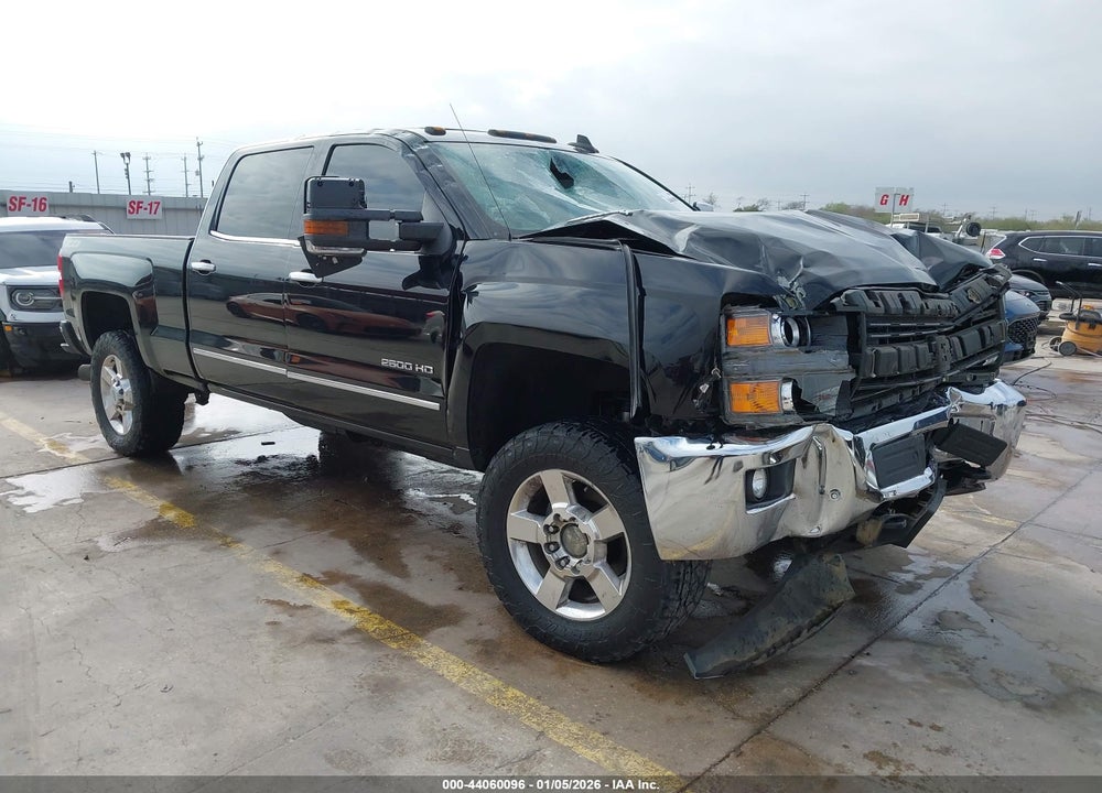 2016 CHEVROLET SILVERADO 2500HD LTZ VIN: 1GC1KWE80GF285922