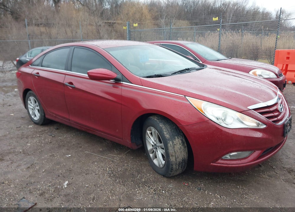 2013 HYUNDAI SONATA GLS VIN: 5NPEB4AC9DH622167