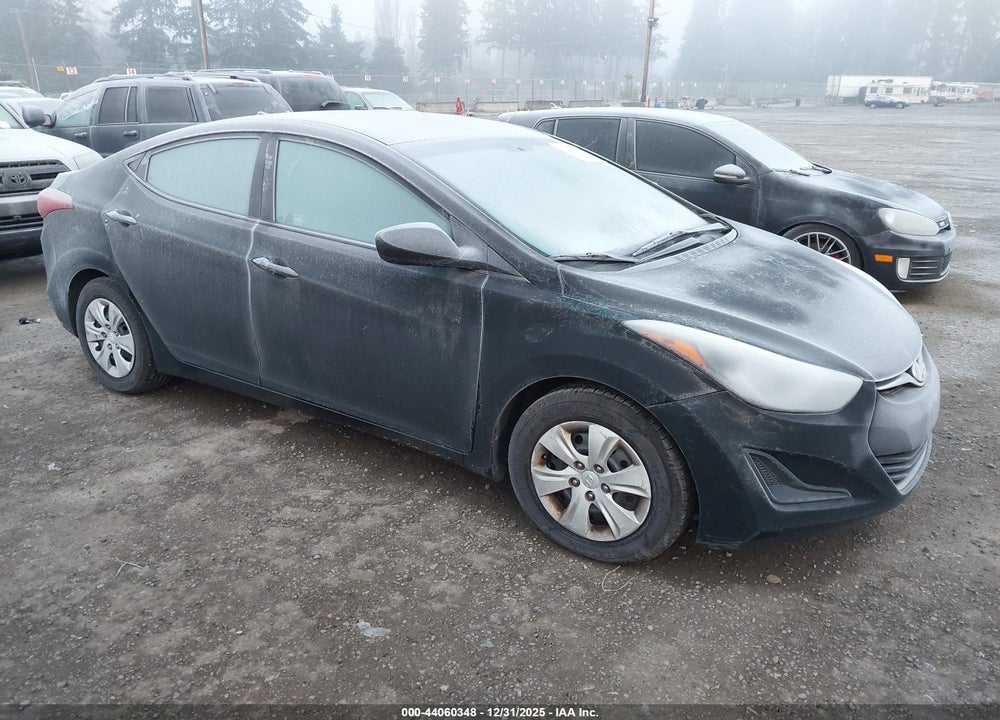2016 HYUNDAI ELANTRA SE VIN: 5NPDH4AE5GH755380