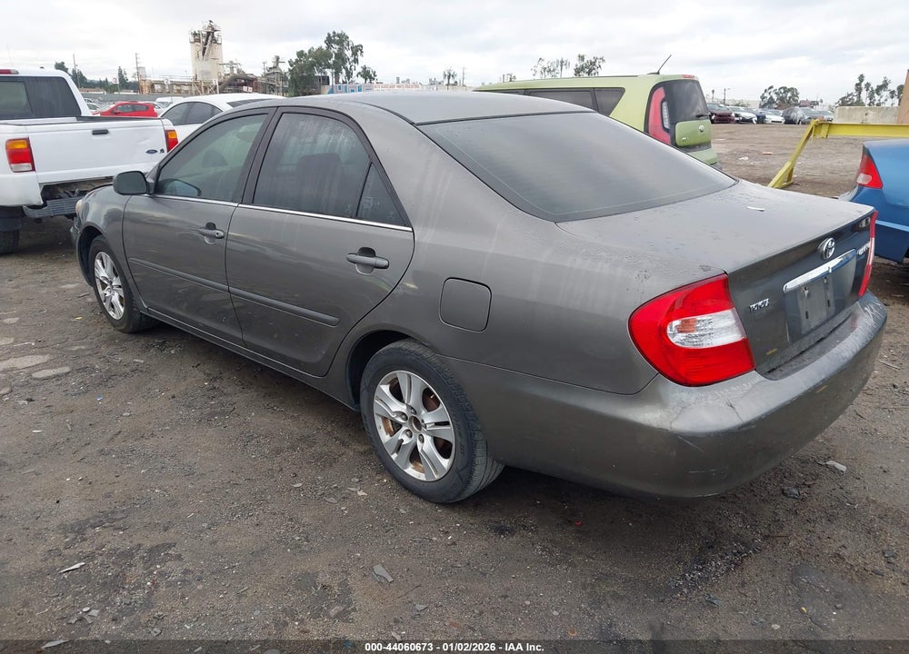 2004 TOYOTA CAMRY LE VIN: 4T1BE32K04U844933