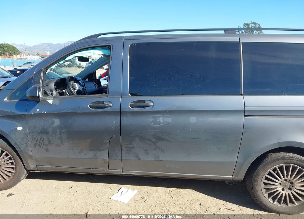 2023 MERCEDES-BENZ METRIS VIN: W1WV0FEY0P4330073