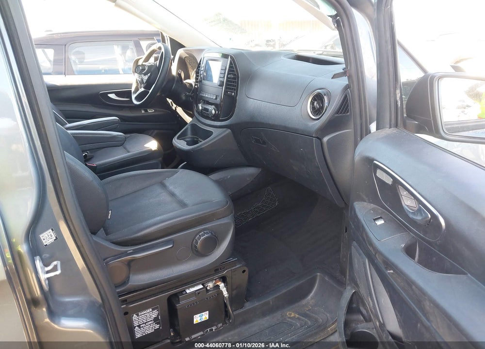 2023 MERCEDES-BENZ METRIS VIN: W1WV0FEY0P4330073
