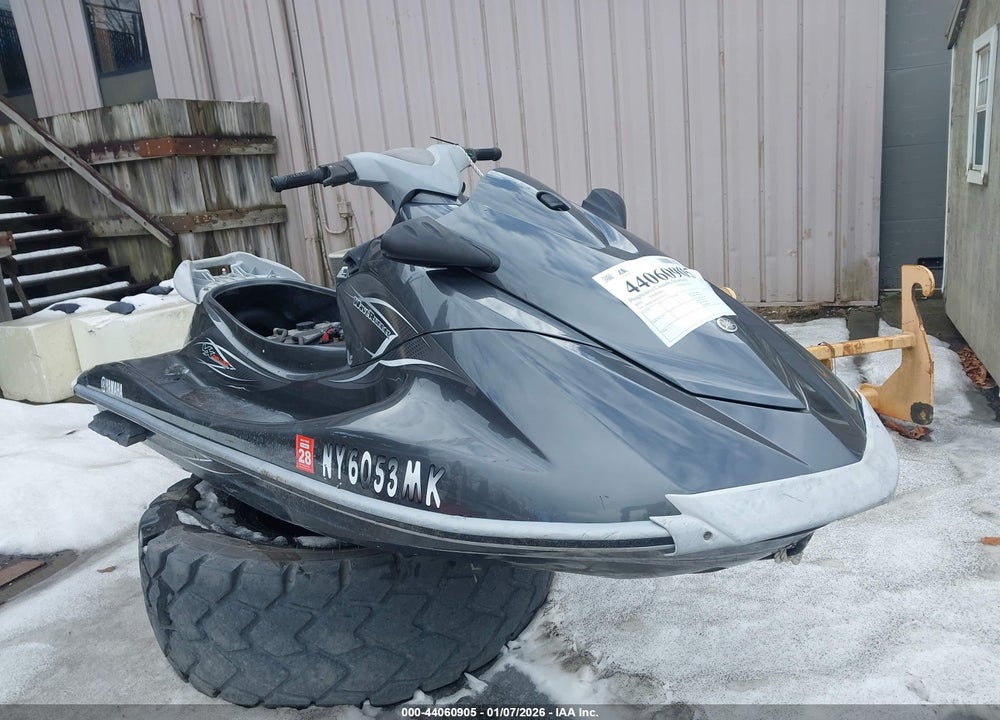 2013 YAMAHA VX DELUXE VIN: 00000YAMA1197E313