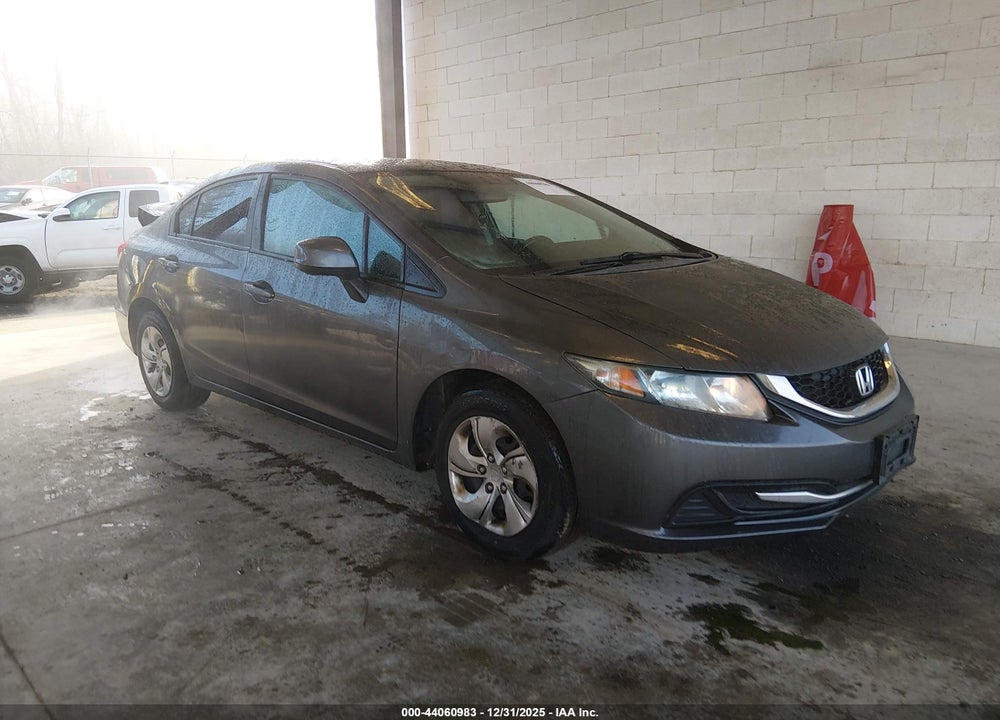 2013 HONDA CIVIC LX VIN: 2HGFB2F52DH548927