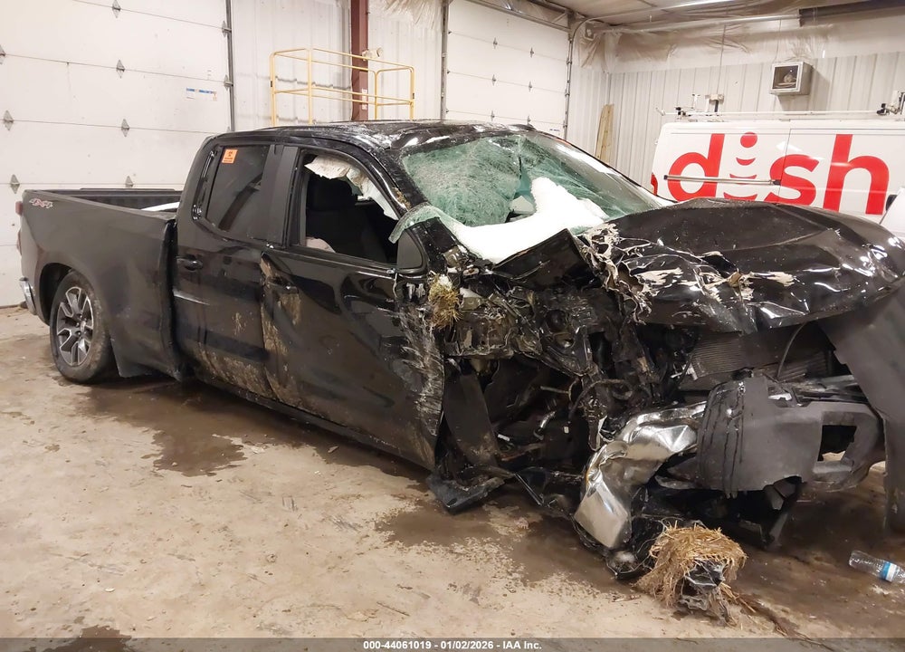 2024 CHEVROLET SILVERADO 1500 4WD  STANDARD BED LT WITH 2FT VIN: 1GCRDKEK1RZ396014