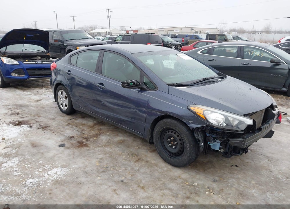 2015 KIA FORTE LX VIN: KNAFX4A63F5313715