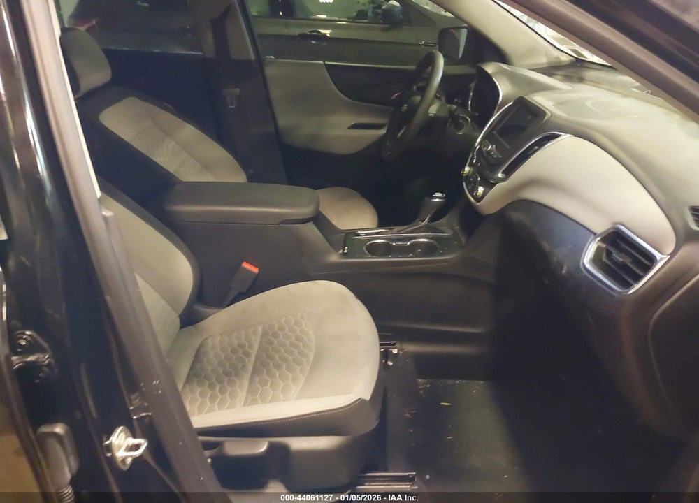 2019 CHEVROLET EQUINOX LS VIN: 2GNAXHEV4K6249292