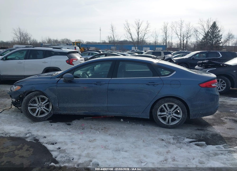 2018 FORD FUSION SE VIN: 3FA6P0H72JR184890