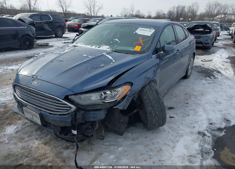 2018 FORD FUSION SE VIN: 3FA6P0H72JR184890