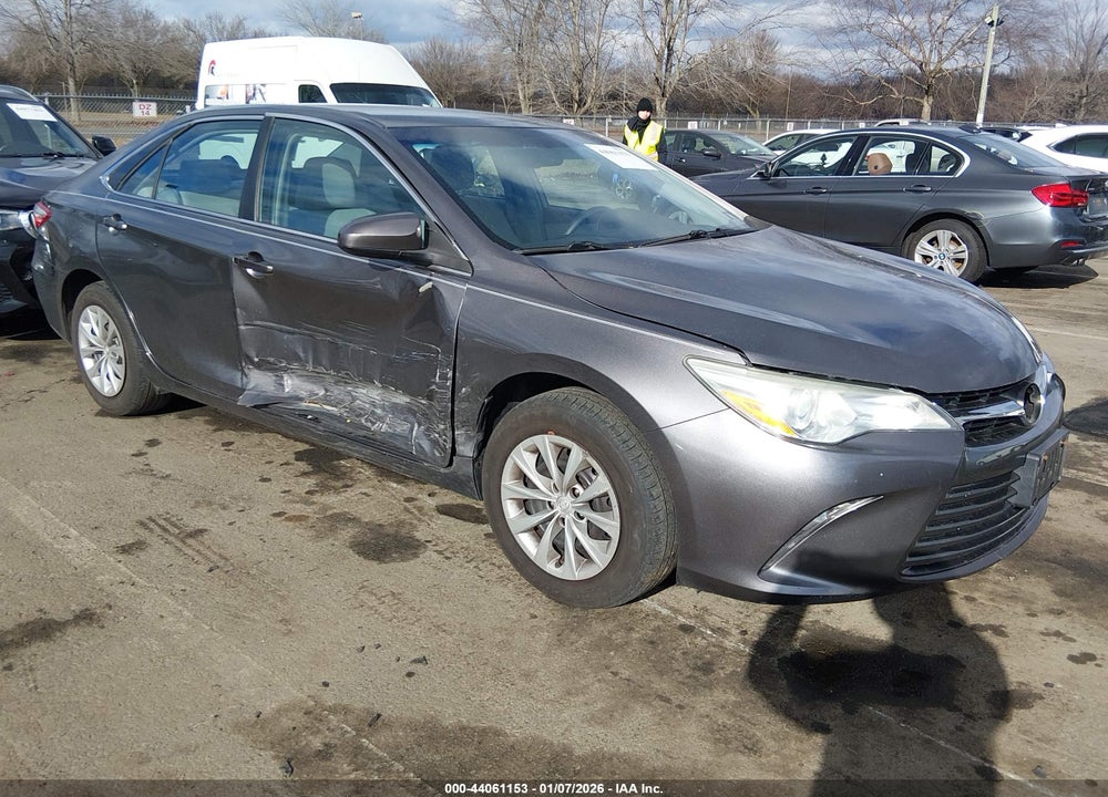 2015 TOYOTA CAMRY LE VIN: 4T1BF1FK0FU101204