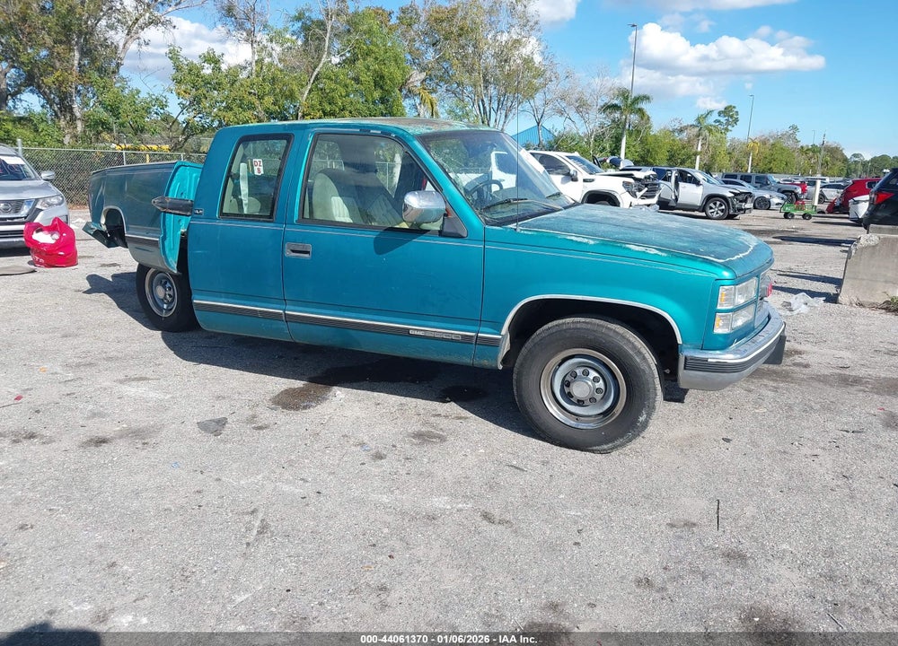 1994 GMC SIERRA C2500 VIN: 1GTGC29N3RE551300