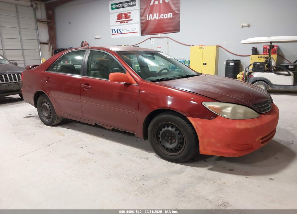 2004 TOYOTA CAMRY LE VIN: 4T1BE32KX4U261656