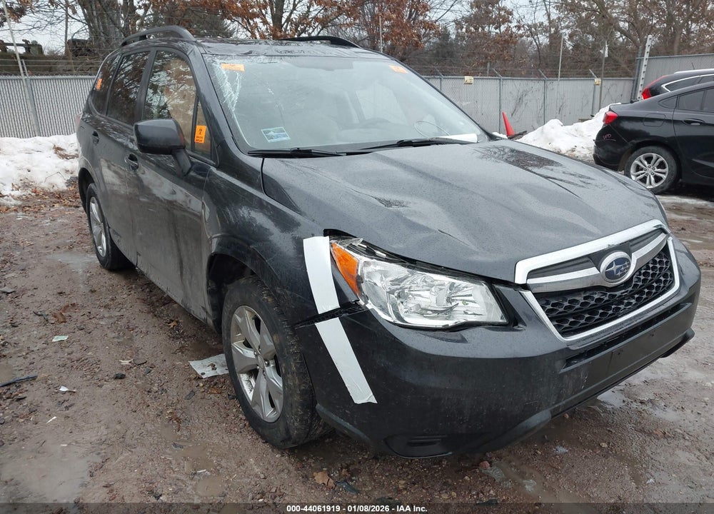 2016 SUBARU FORESTER 2.5I PREMIUM VIN: JF2SJADC2GH406097