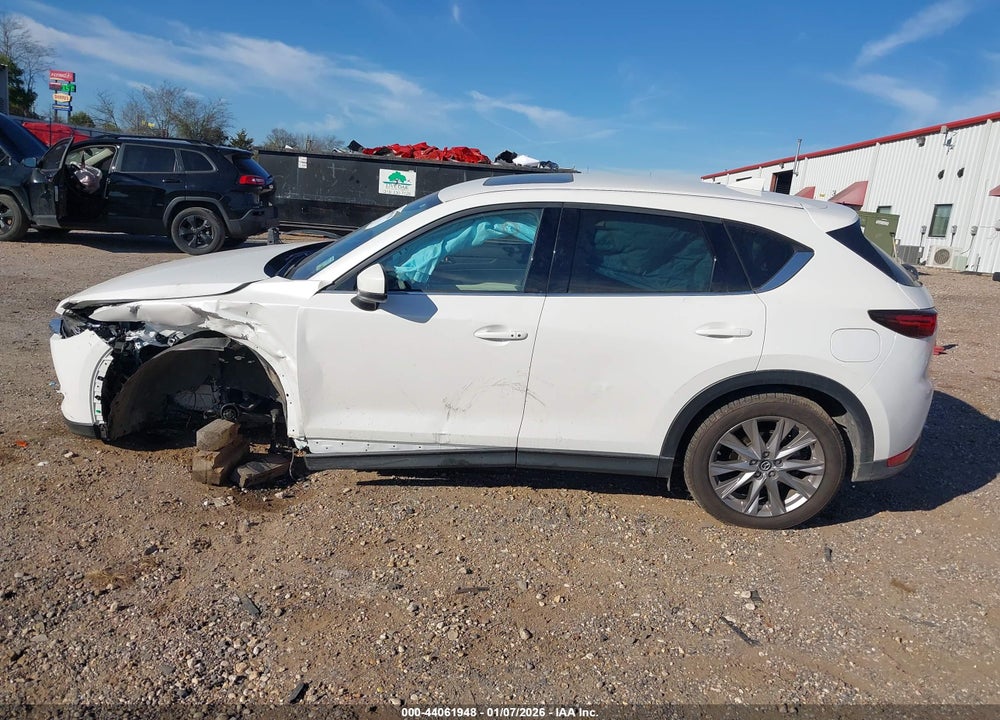 2019 MAZDA CX-5 GRAND TOURING VIN: JM3KFADM9K0676290
