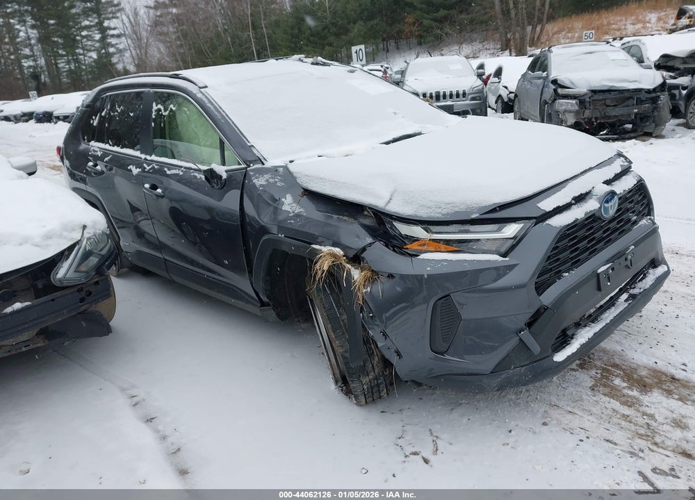 2023 TOYOTA RAV4 HYBRID XLE VIN: JTMRWRFV4PD203067