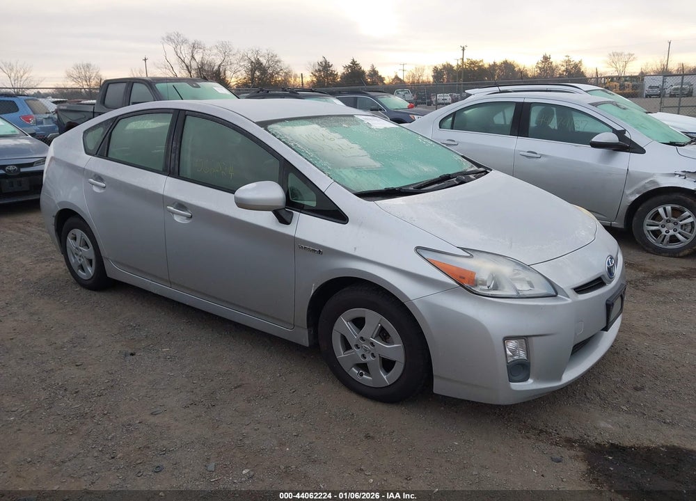 2011 TOYOTA PRIUS THREE VIN: JTDKN3DU2B5370574