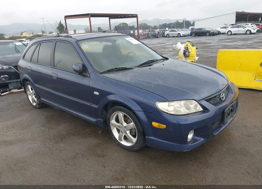 2003 MAZDA PROTEGE5 VIN: JM1BJ245631105745