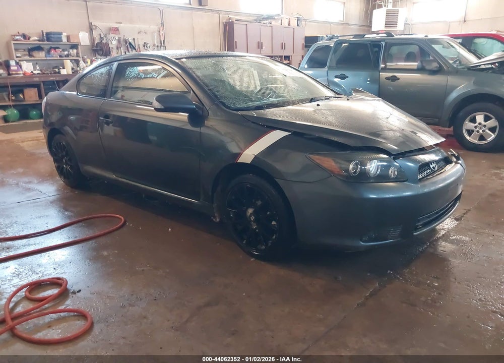 2008 SCION TC VIN: JTKDE167X80252789