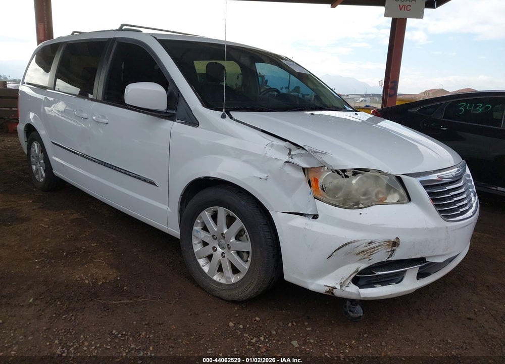 2014 CHRYSLER TOWN & COUNTRY TOURING VIN: 2C4RC1BG0ER269322