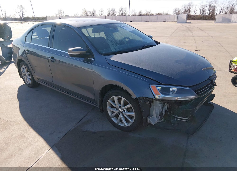 2014 VOLKSWAGEN JETTA 1.8T SE VIN: 3VWB07AJXEM443119