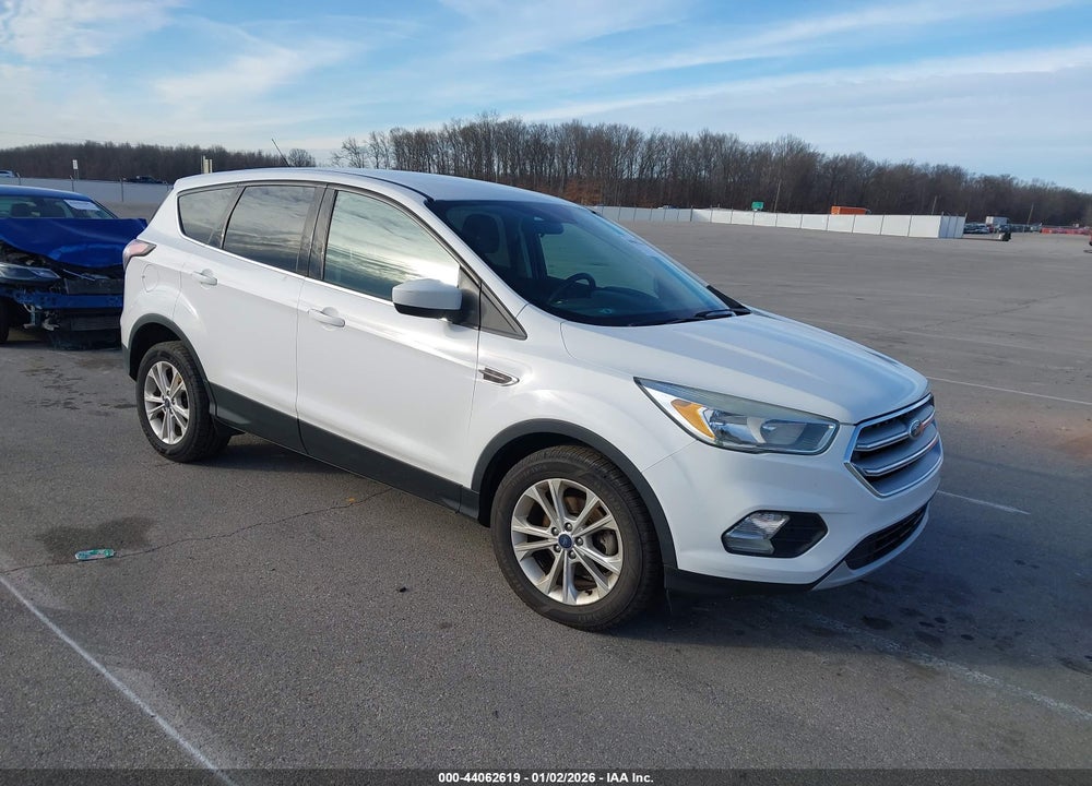 2017 FORD ESCAPE SE VIN: 1FMCU0GD6HUA53070