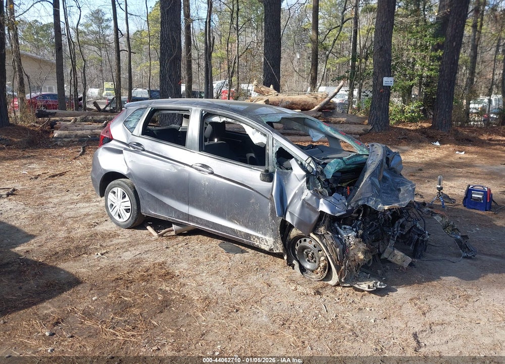 2020 HONDA FIT LX VIN: 3HGGK5H49LM723376