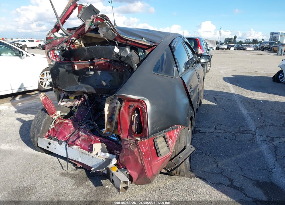 2005 TOYOTA PRIUS VIN: JTDKB20U657005297
