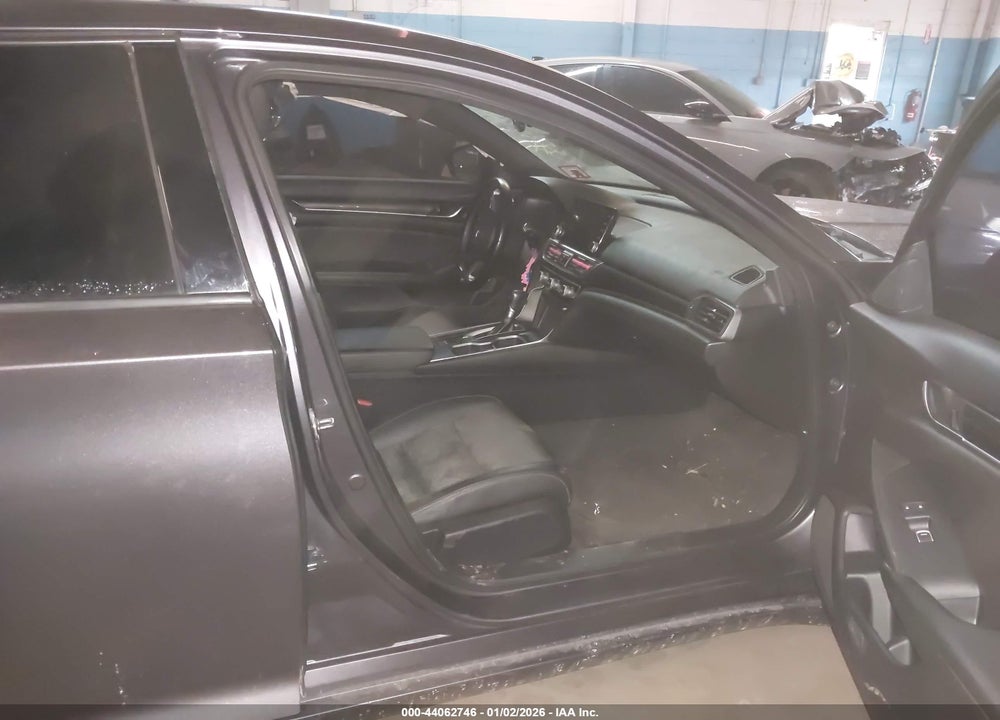 2019 HONDA ACCORD SPORT VIN: 1HGCV1F30KA092361