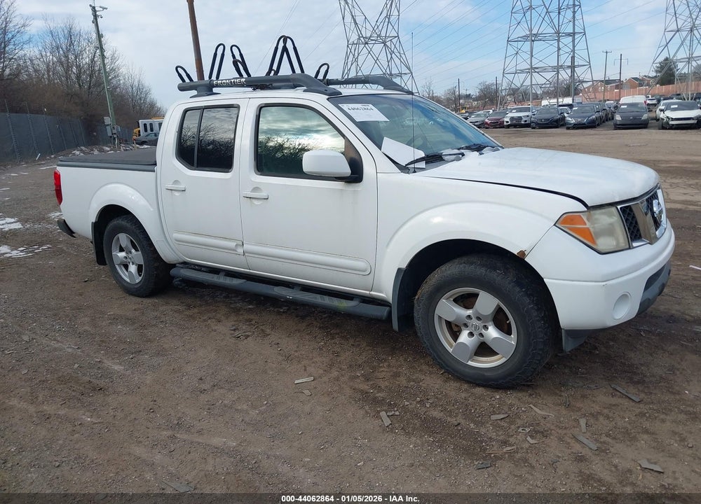 2005 NISSAN FRONTIER LE VIN: 1N6AD07U75C407611