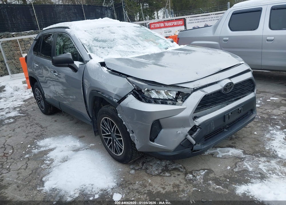 2020 TOYOTA RAV4 LE VIN: JTMF1RFV0LD053034
