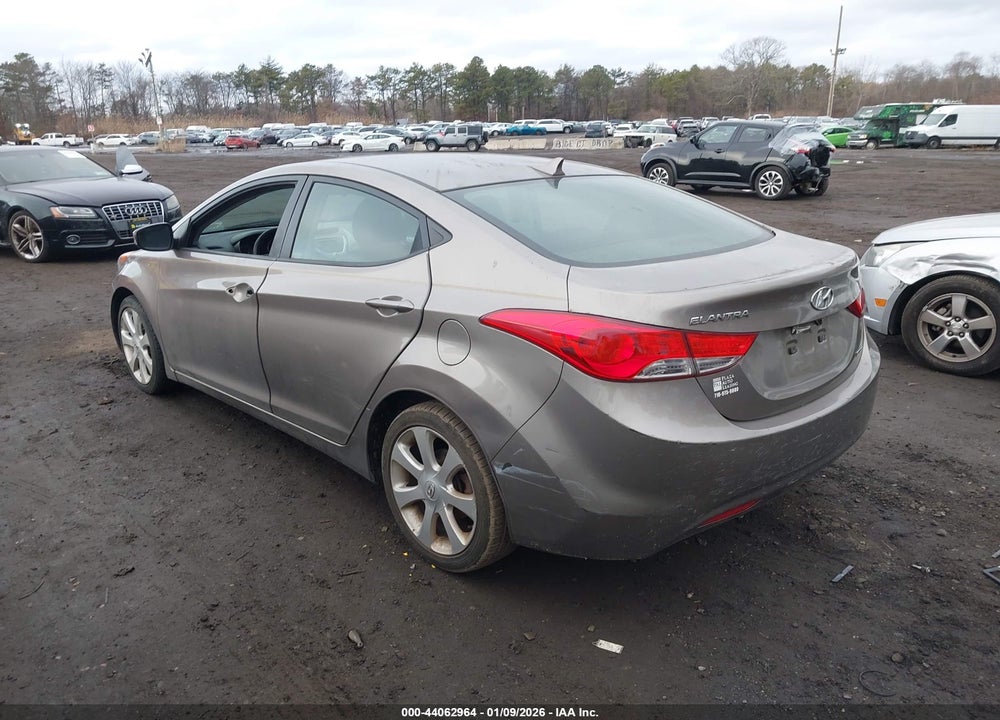 2011 HYUNDAI ELANTRA LIMITED VIN: 5NPDH4AE9BH050008