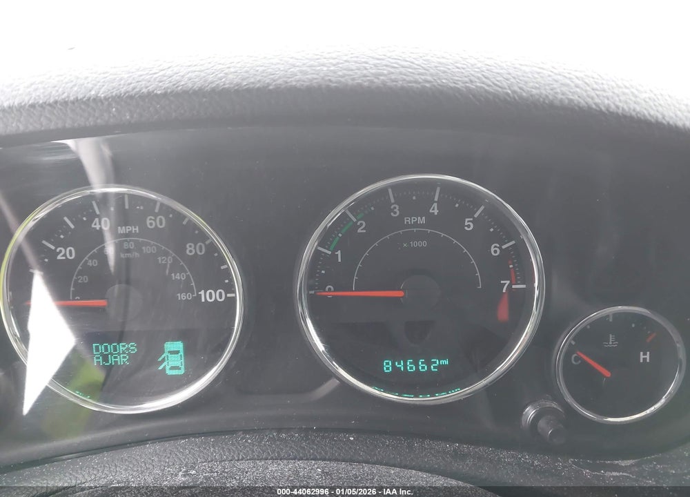 2015 JEEP WRANGLER UNLIMITED SPORT VIN: 1C4BJWDG3FL641540