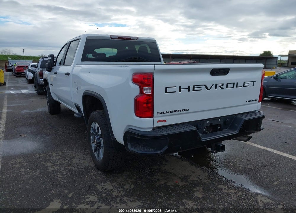 2024 CHEVROLET SILVERADO 2500HD 4WD  STANDARD BED CUSTOM VIN: 1GC4YME71RF115644