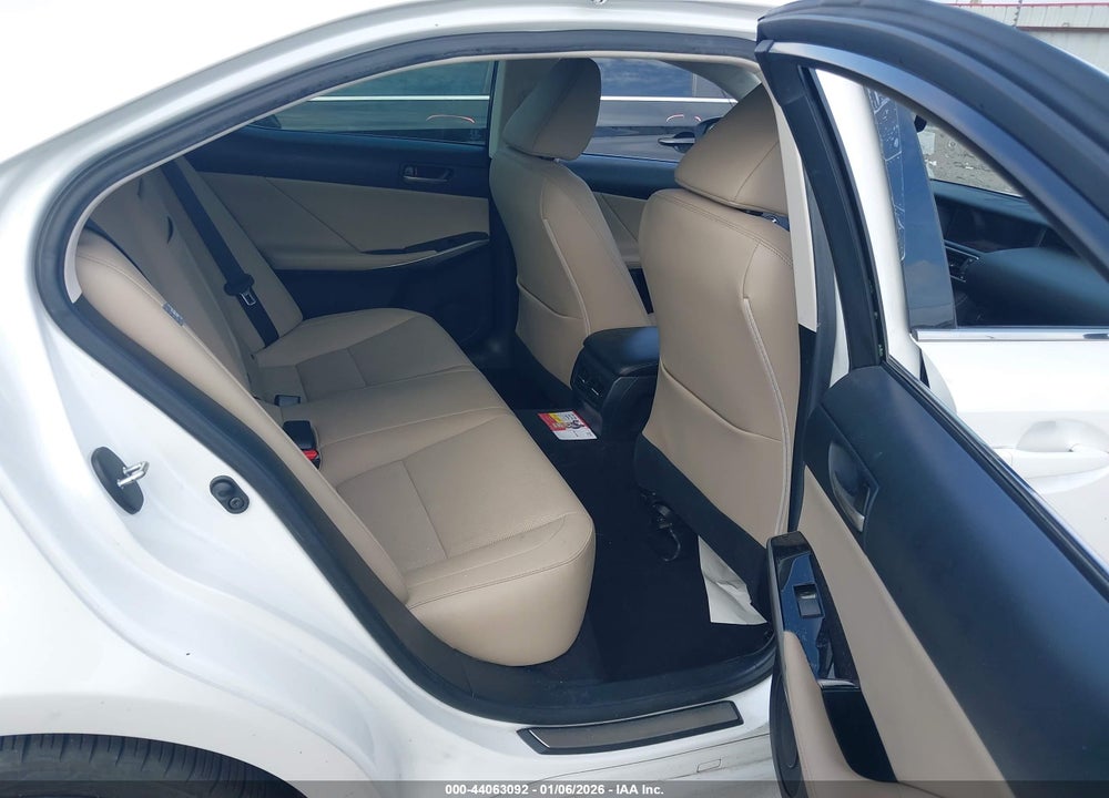 2019 LEXUS IS 300 VIN: JTHBA1D22K5097598