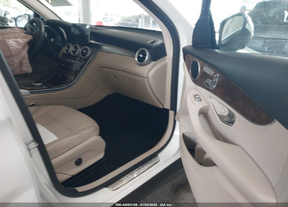 2018 MERCEDES-BENZ GLC 300 VIN: WDC0G4JB0JV067022