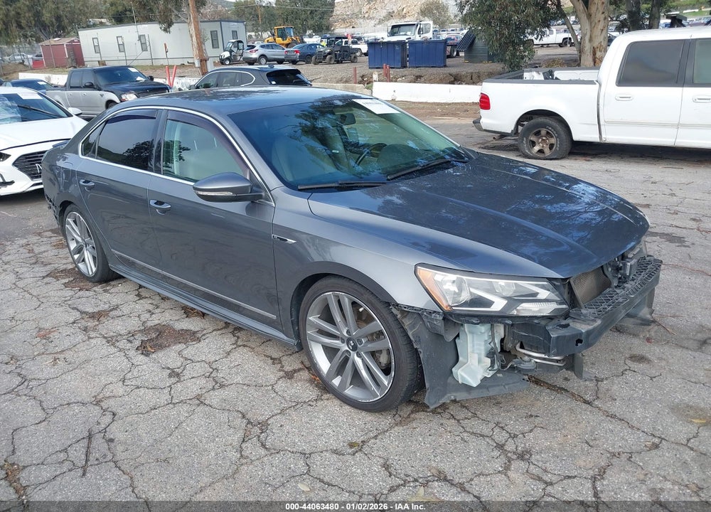 2017 VOLKSWAGEN PASSAT 1.8T R-LINE VIN: 1VWDT7A31HC023322