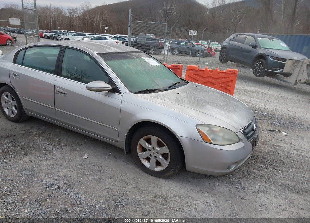 2002 NISSAN ALTIMA 2.5 S VIN: 1N4AL11D42C261450
