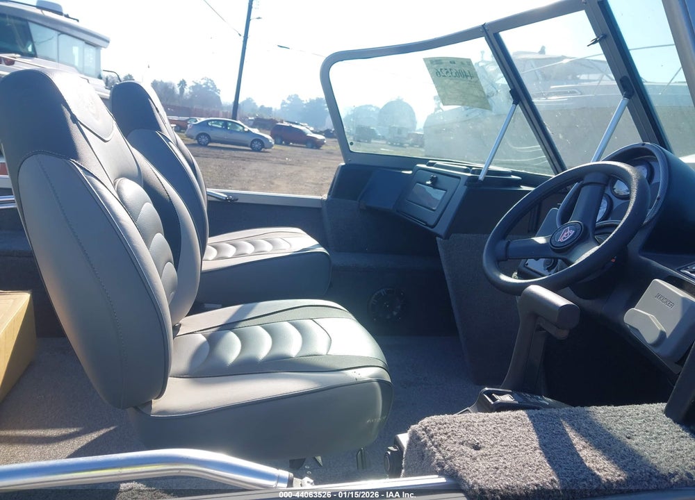 2023 ALUMACRAFT OTHER VIN: 00000ACBV2427D323