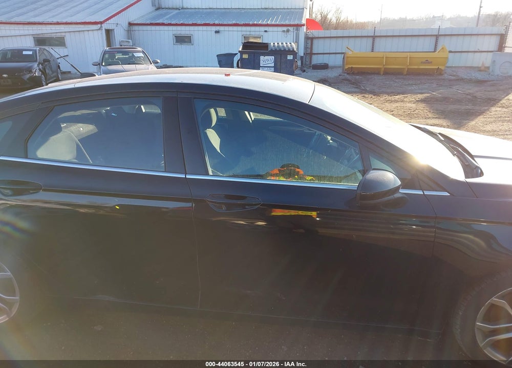2017 FORD FUSION S VIN: 3FA6P0G74HR108521