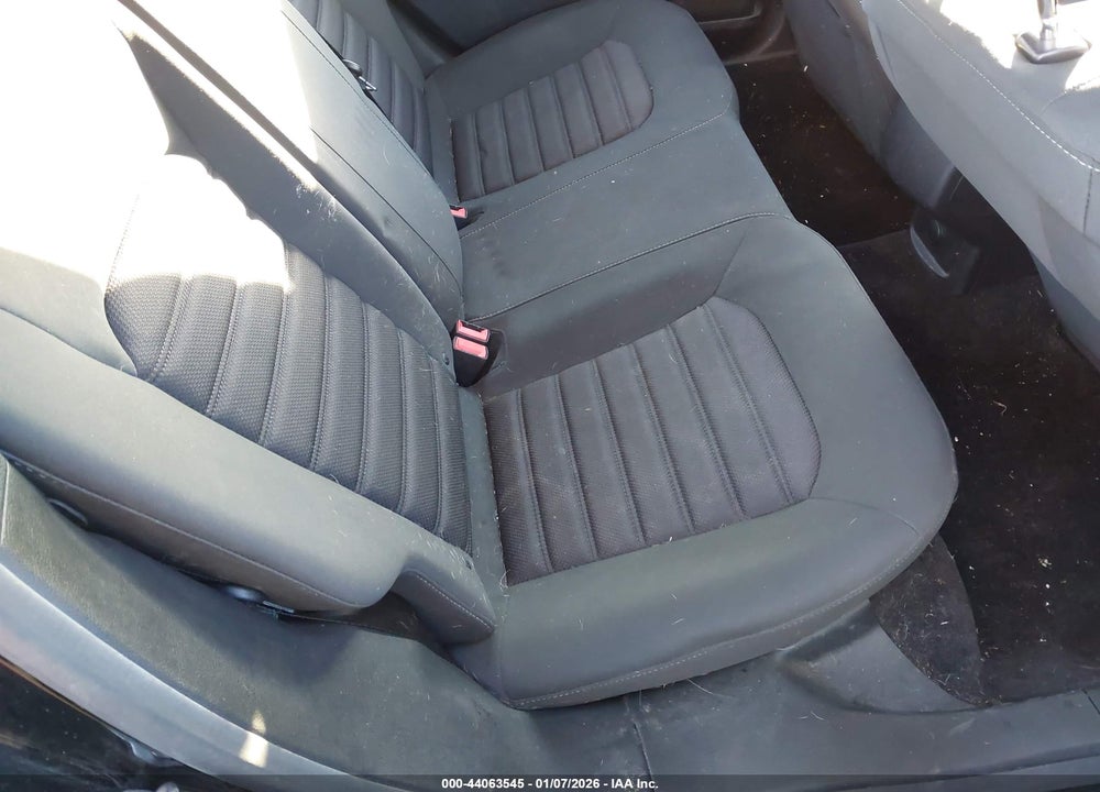 2017 FORD FUSION S VIN: 3FA6P0G74HR108521